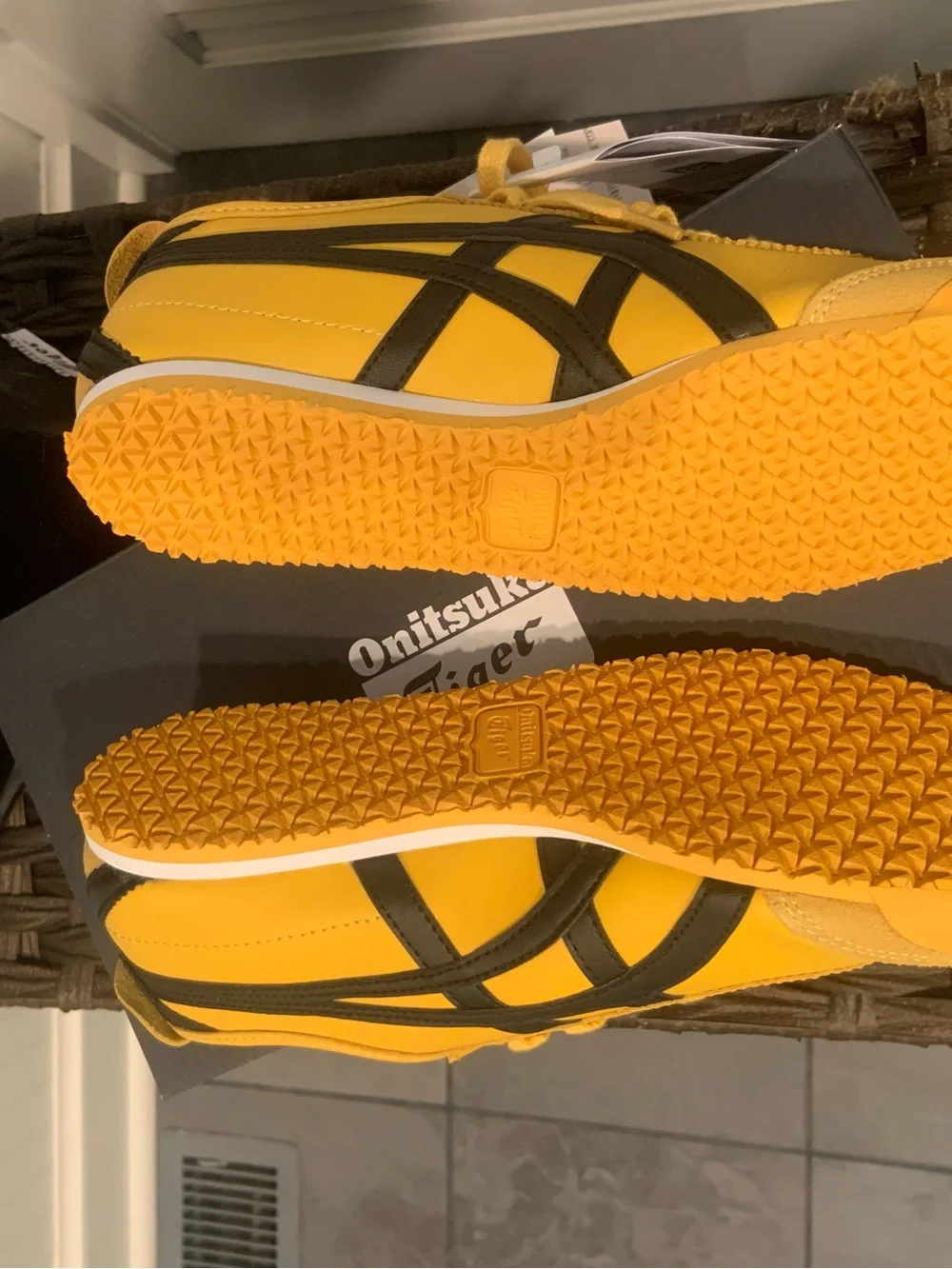 Kill Bill 💛🖤 Mexico 66 by Onitsuka Tiger